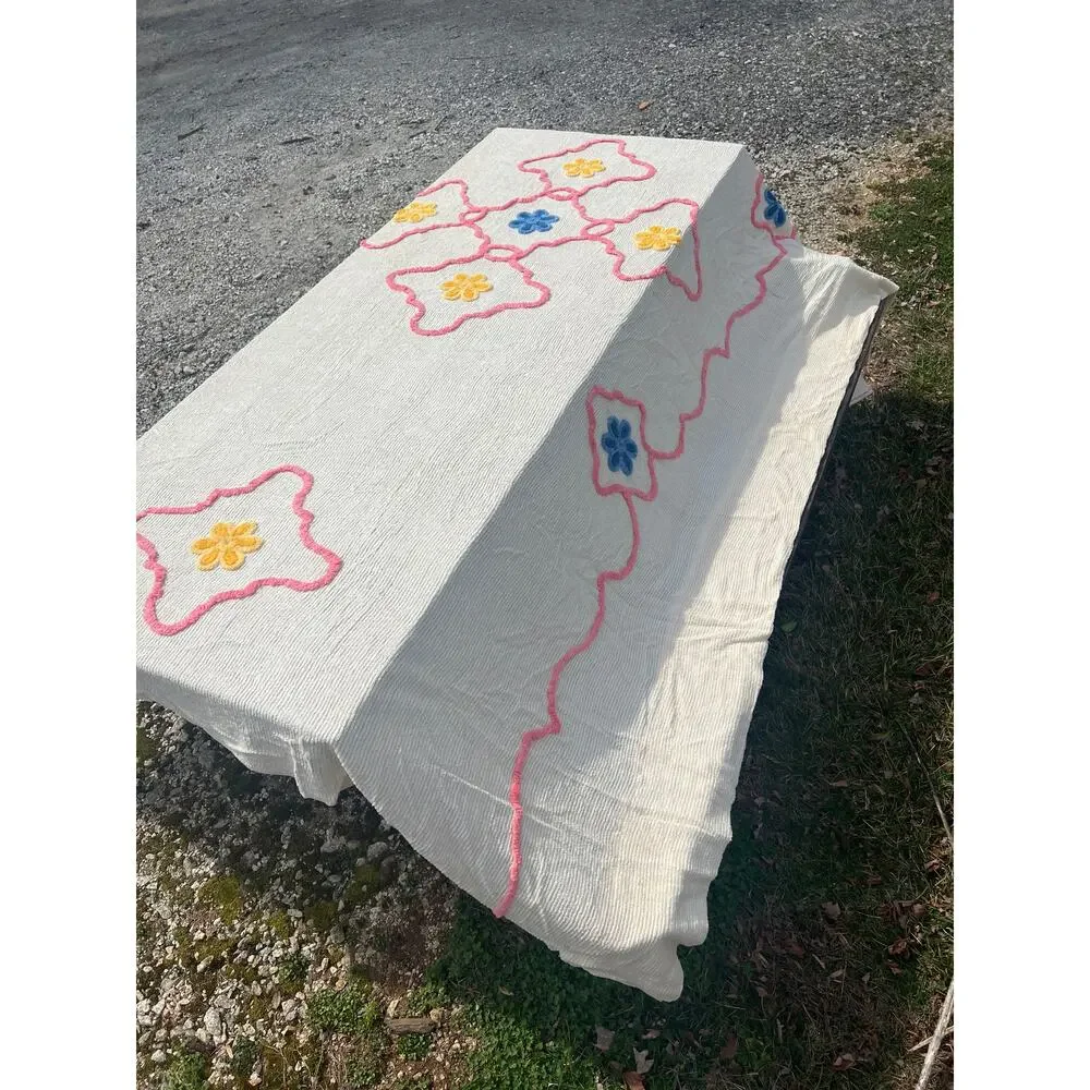 Vintage Chenille Bedspread Full Tufted Bedding Floral Cottagecore MCM - Picture 5 of 12